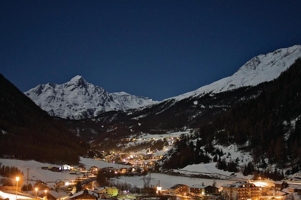 Gaestehaus Veit Fiegl Hotell Sölden Exteriör bild